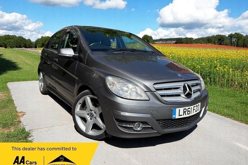 Grey Used 2011 Mercedes B180 SE MPV | £1,995 (Good price) - Image 1/1