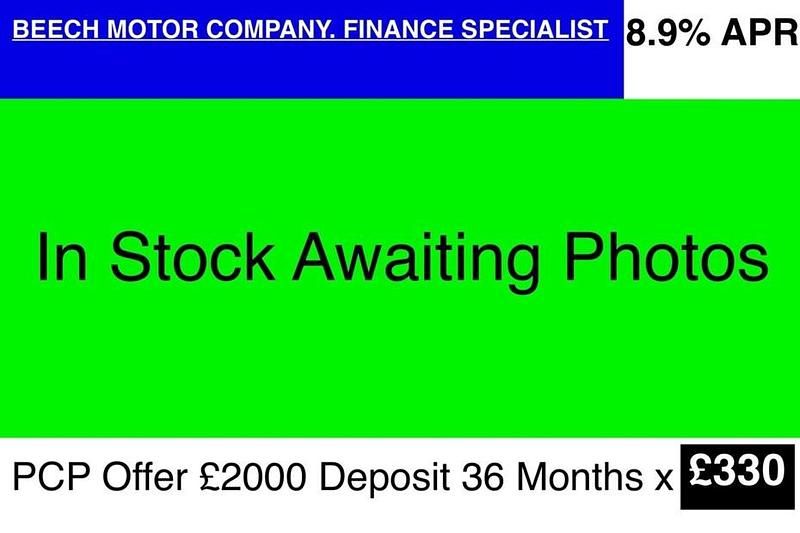 White Used 2019 Land Rover Range Rover Velar SE Dynamic SUV | £21,990 (Super price) - Image 1/1