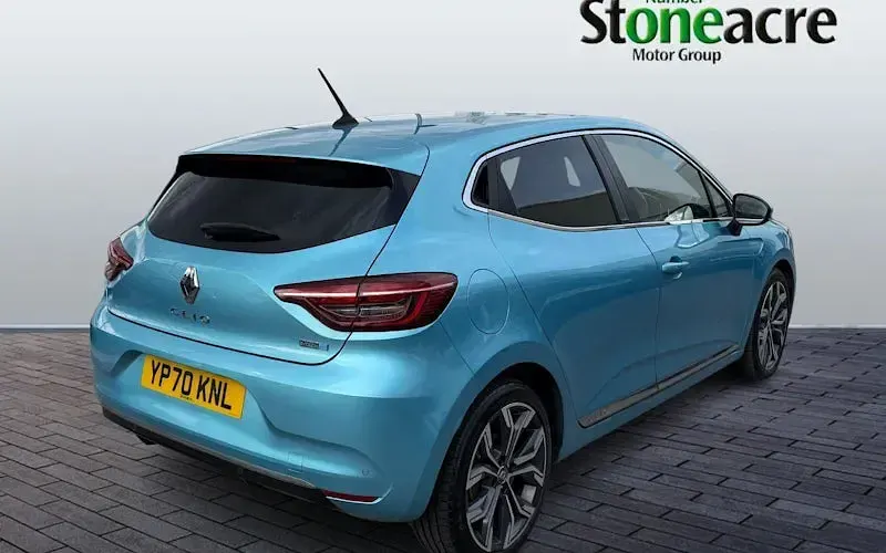 Used Renault Clio Version S 140 HP (102 kW) 2022 Hatchback