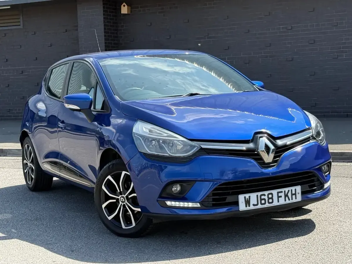 Used Renault Clio Play 2018 Blue Hatchback