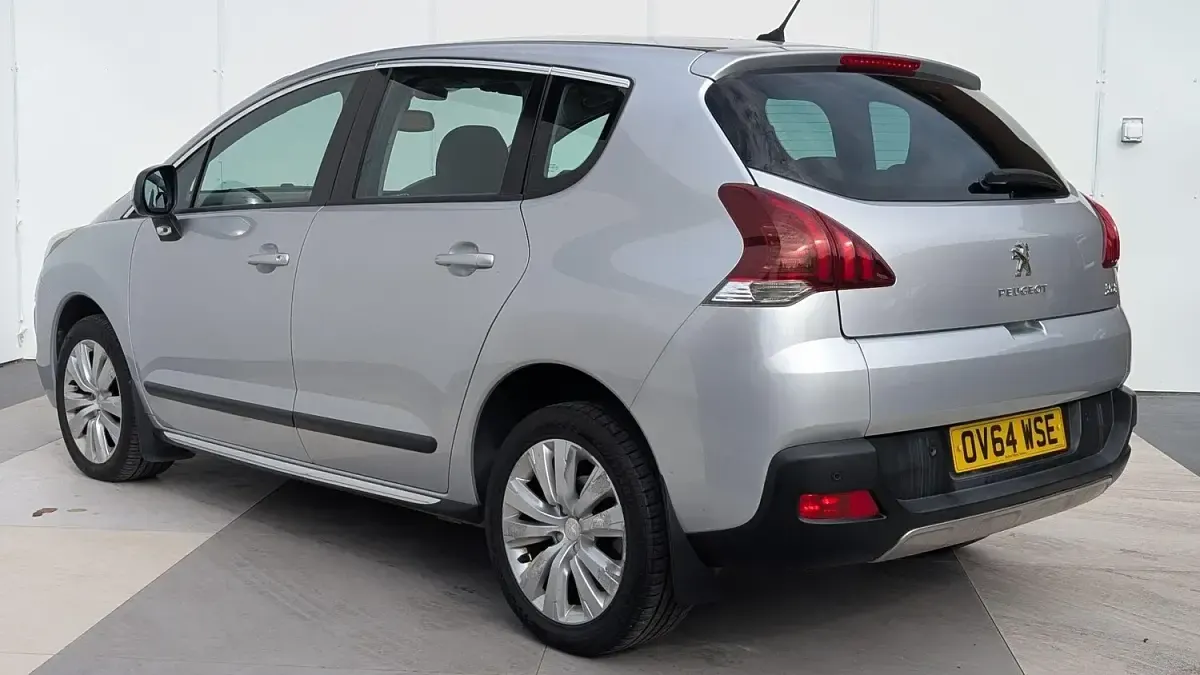 Used Peugeot 3008 Active 115 HP (84 kW) 2014 Silver Estate