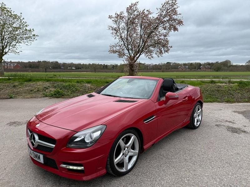 Used Mercedes SLK250 AMG 2014 Red Cabriolet