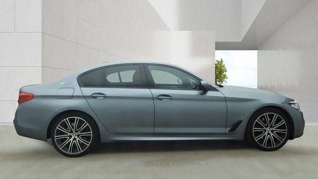 Begagnad BMW 530e M Sport 252 HK (185 kW) 2018 Blå Sedan