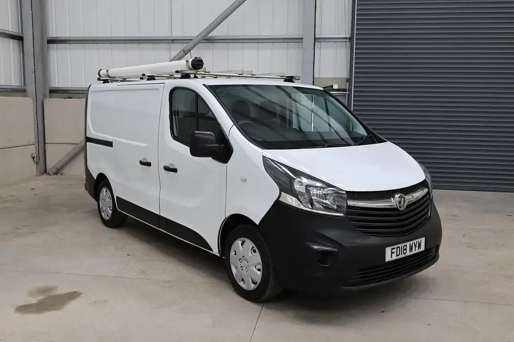 Used Vauxhall Vivaro 95 HP (69 kW) 2018 White
