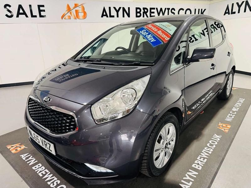 Used Kia Venga 123 HP (90 kW) 2015 Silver Hatchback