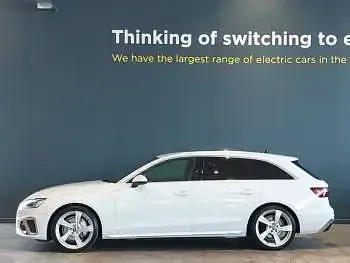 Used Audi A4 S-Line 204 HP (150 kW) 2024 White Estate