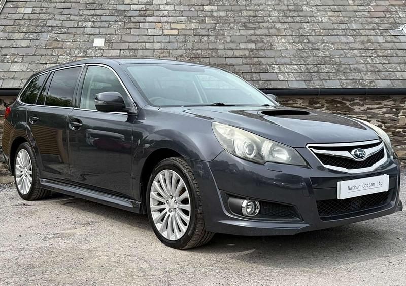 Used Subaru Legacy 147 HP (108 kW) 2013 Grey Estate