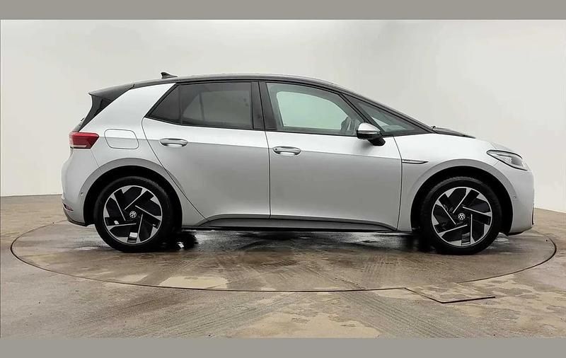 Used VW ID.3 Pro 106 kW (145 HP) 2022 Silver Hatchback