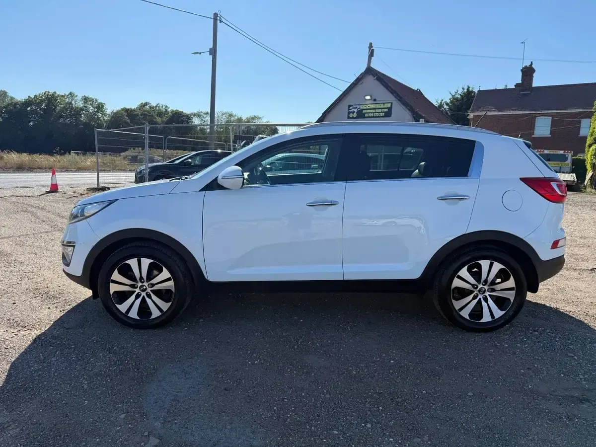Used Kia Sportage 115 HP (84 kW) 2013 White SUV