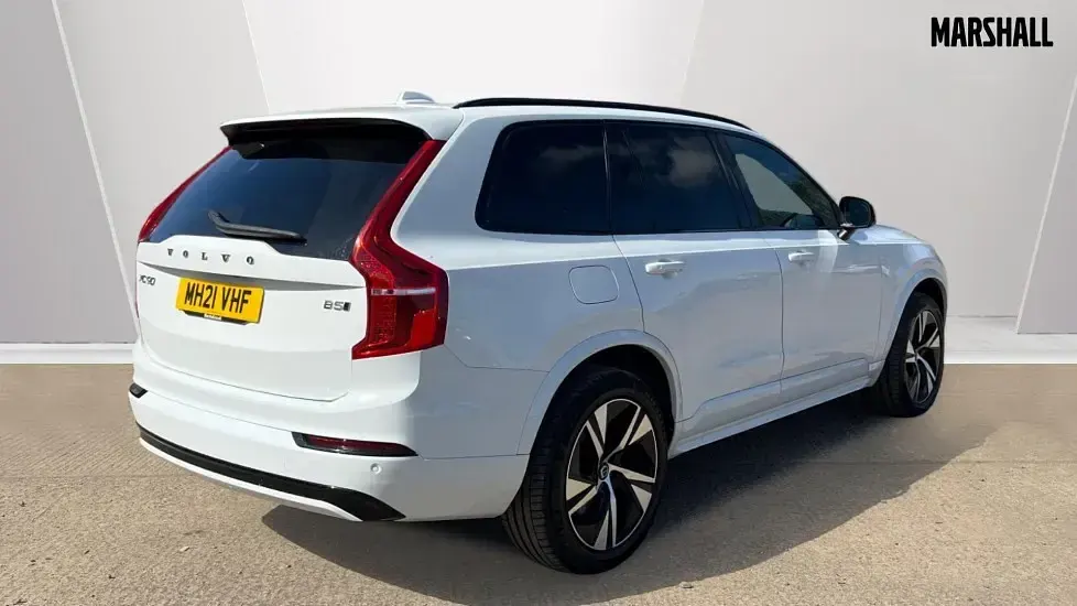 Usado Volvo XC90 R-Design 250 HP (183 kW) 2021 Branco SUV