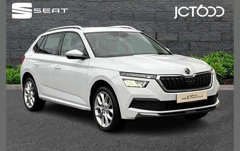 White Used 2021 Skoda Kamiq SE L SUV | £13,697 (Fair price) - Image 1/4