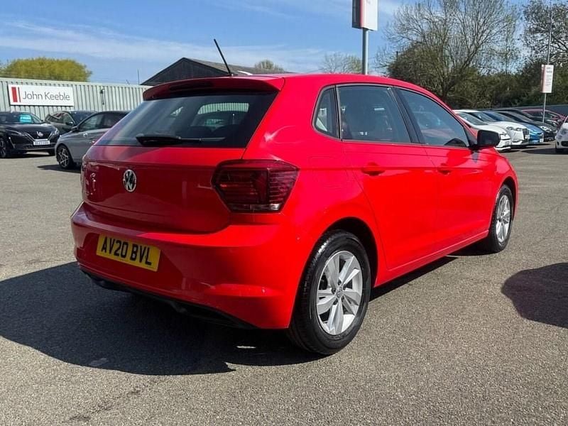Begagnad VW Polo SE 80 HK (58 kW) 2020 Röd Halvkombi