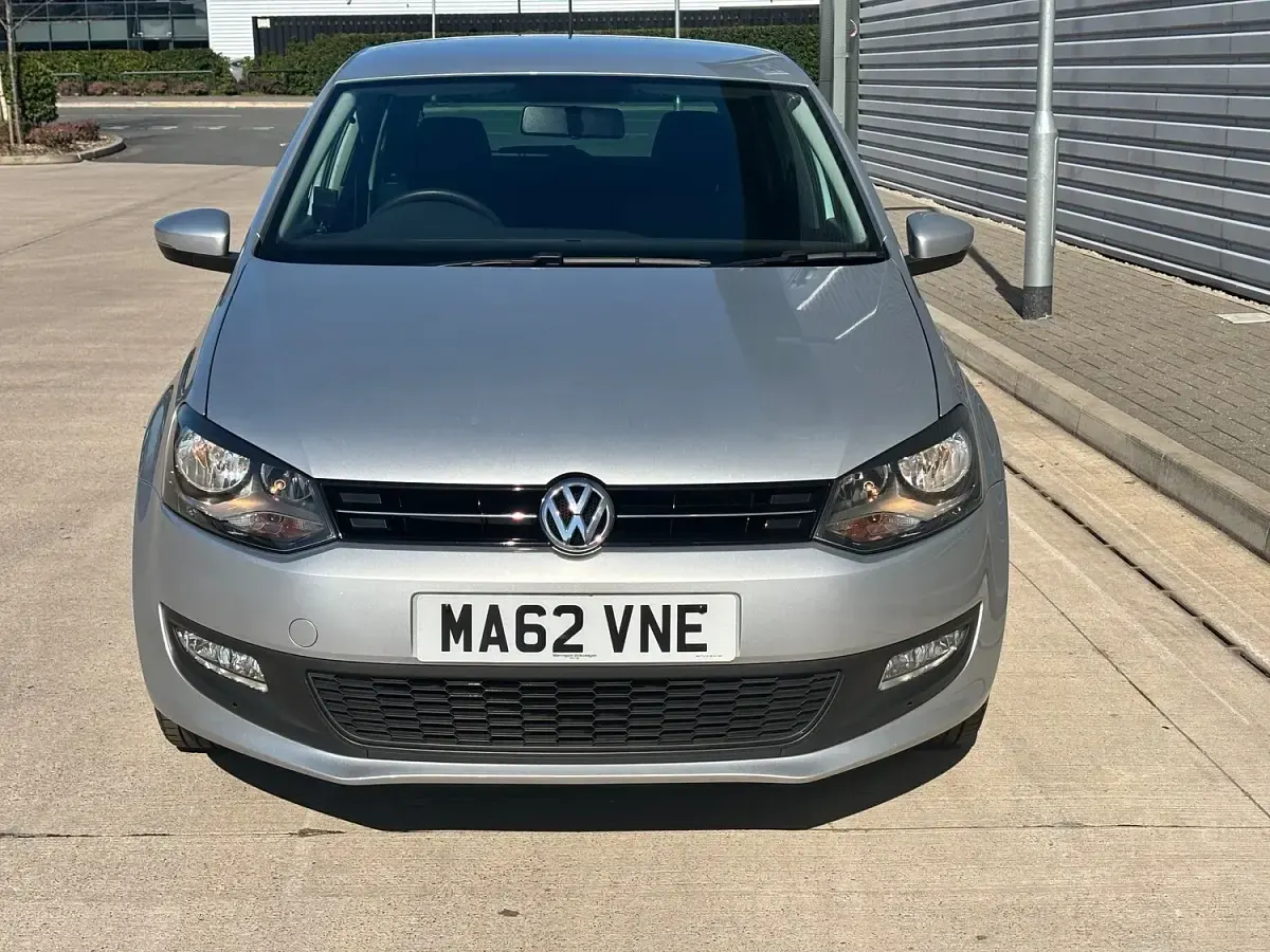 Used VW Polo Match 85 HP (62 kW) 2012 Silver Hatchback