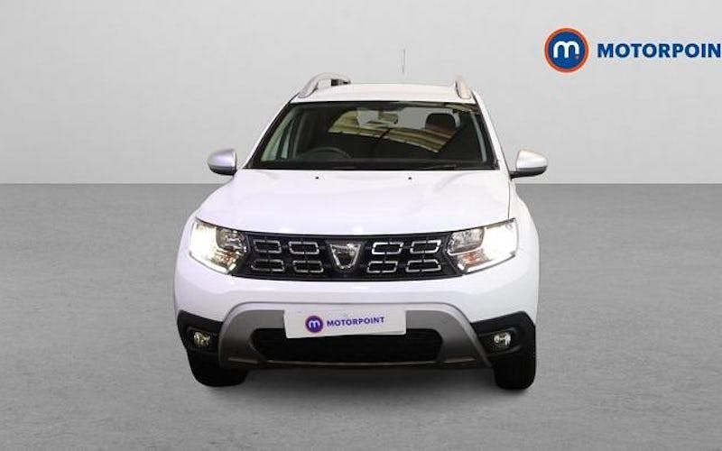 Used Dacia Duster Prestige 116 HP (85 kW) 2019 White SUV
