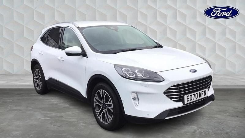 Used Ford Kuga Titanium 150 HP (110 kW) 2020 White SUV