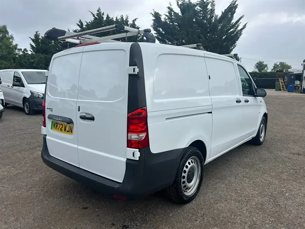 Used Mercedes e-Vito Progressive 85 kW (116 HP) 2022 White Van