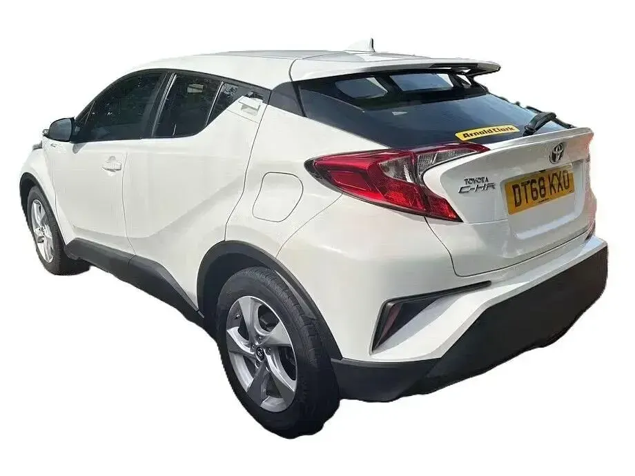Used Toyota C-HR 122 HP (89 kW) 2019 White SUV