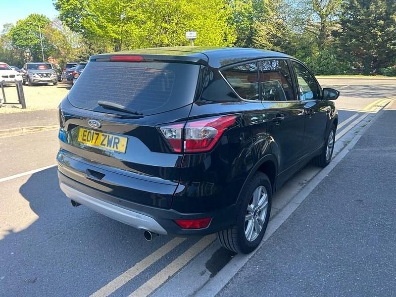 Used Ford Kuga Zetec 120 HP (88 kW) 2017 Black SUV