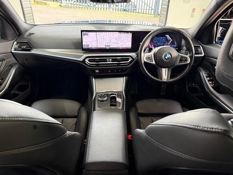 Used BMW 330e M Sport 288 HP (211 kW) 2022 Blue Estate