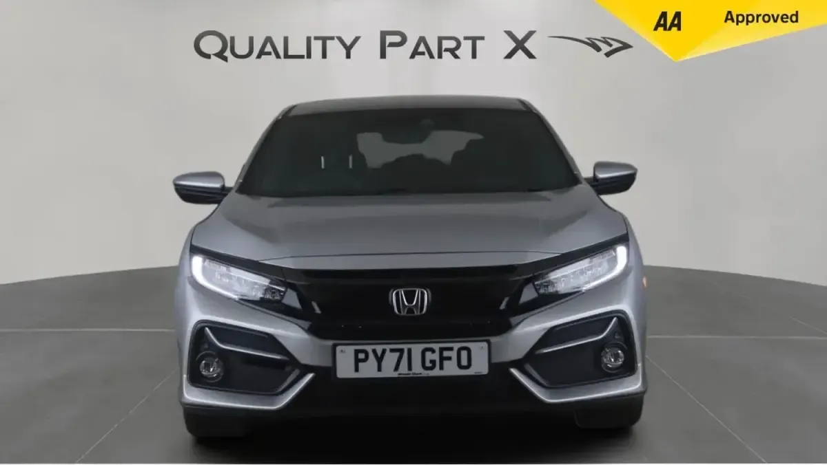 Second-hand Honda Civic SR 126 CP (92 kW) 2021 Argintiu Hatchback
