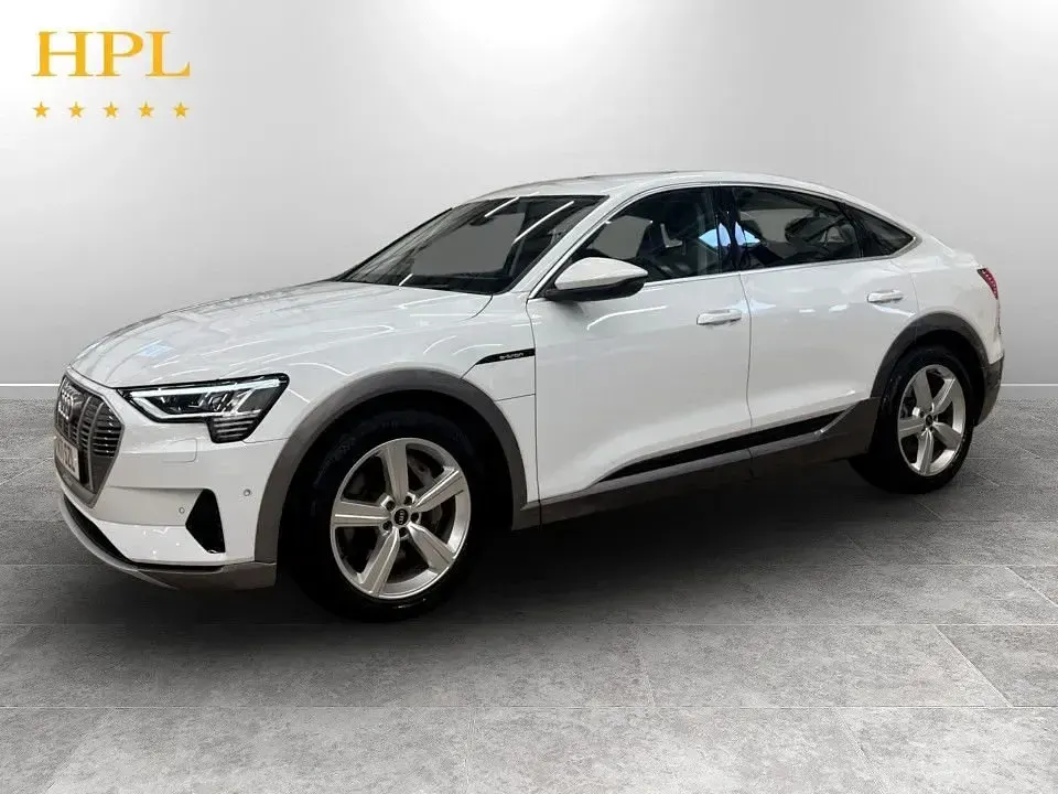 Used Audi e-tron Design 11 kW (15 HP) 2021 White SUV