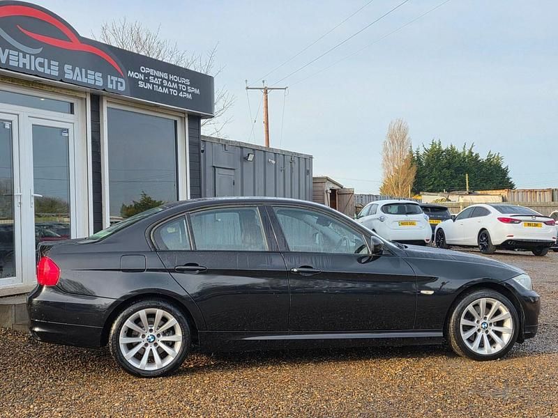 Used BMW 320 Comfort Edition 2011 Black Sedan