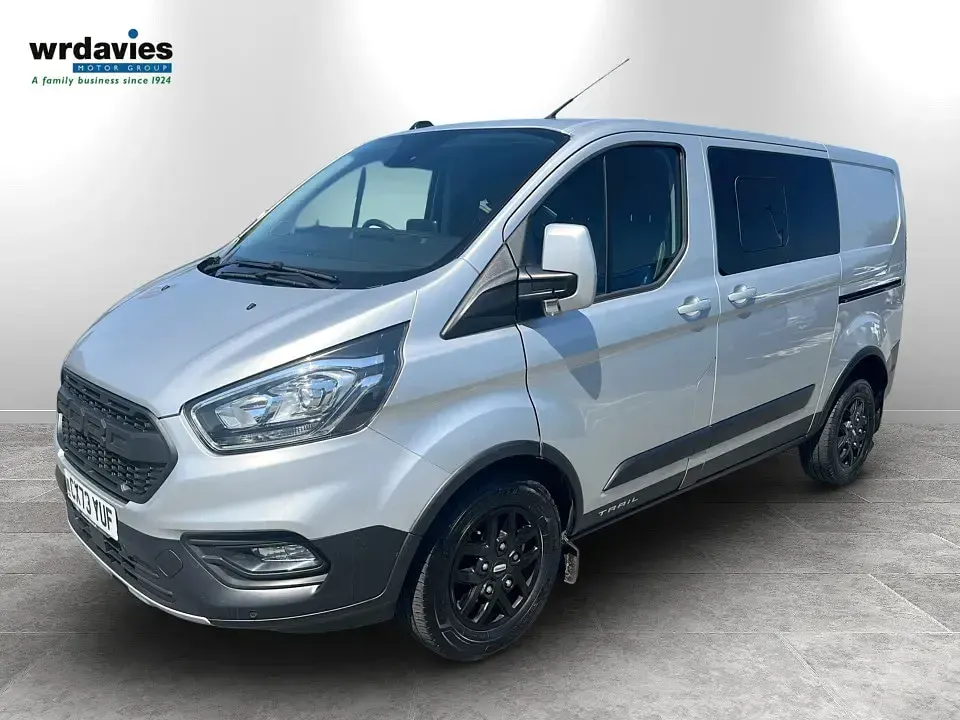 Used Ford Transit Custom 130 HP (95 kW) 2023 Moondust silver Van