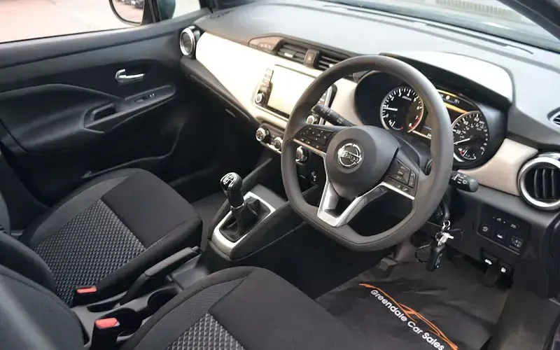 Used Nissan Micra Acenta 92 HP (67 kW) 2022 Grey Hatchback
