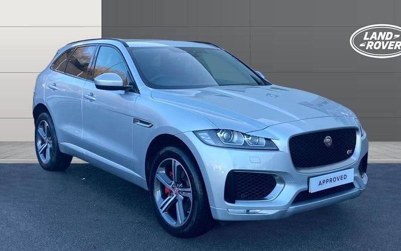 Used 2020 Jaguar F-Pace S SUV | £16,665 (Good price) - Image 1/4