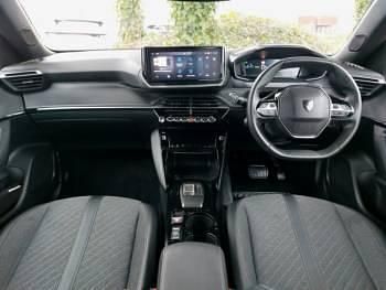 Used Peugeot e-2008 Allure 100 kW (136 HP) 2024 Blue SUV