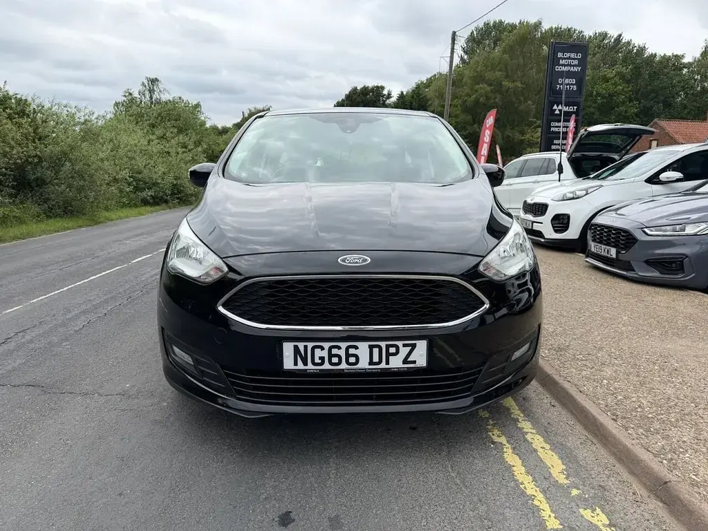 Used Ford C-MAX Zetec 120 HP (88 kW) 2017 Black MPV