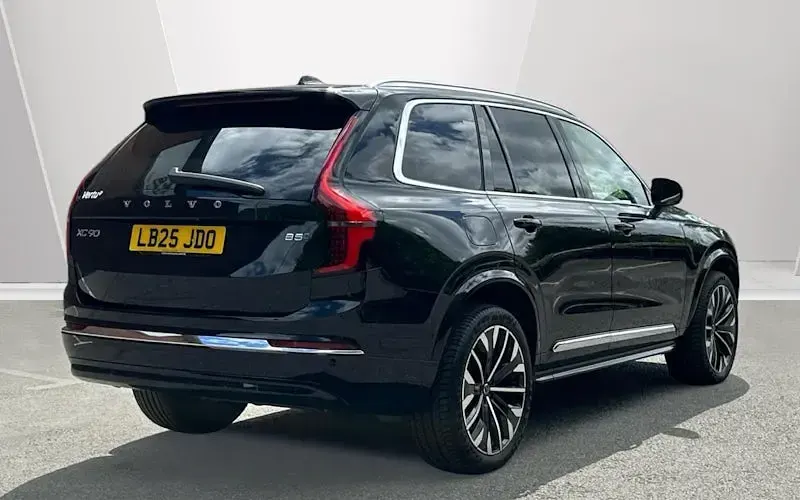 Used Volvo XC90 Ultra 250 HP (183 kW) 2025 SUV