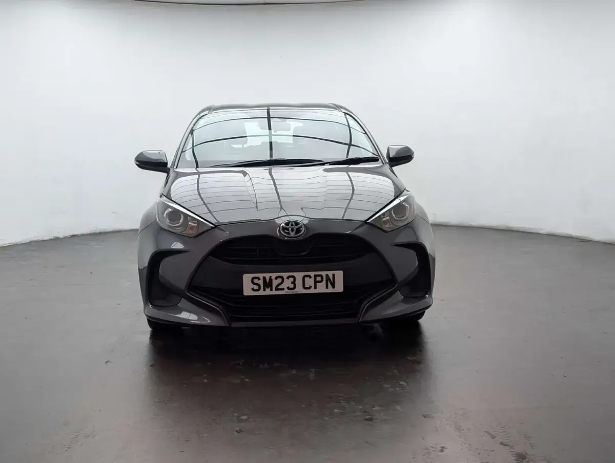 Used Toyota Yaris 116 HP (85 kW) 2023 Grey Hatchback
