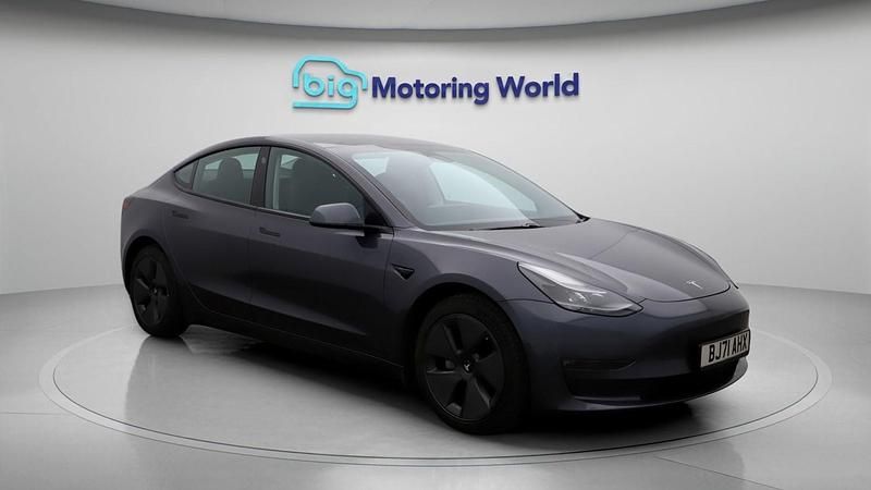 Grey Used 2021 Tesla Model 3 Long Range AWD Sedan | £17,500 (Fair price) - Image 1/4