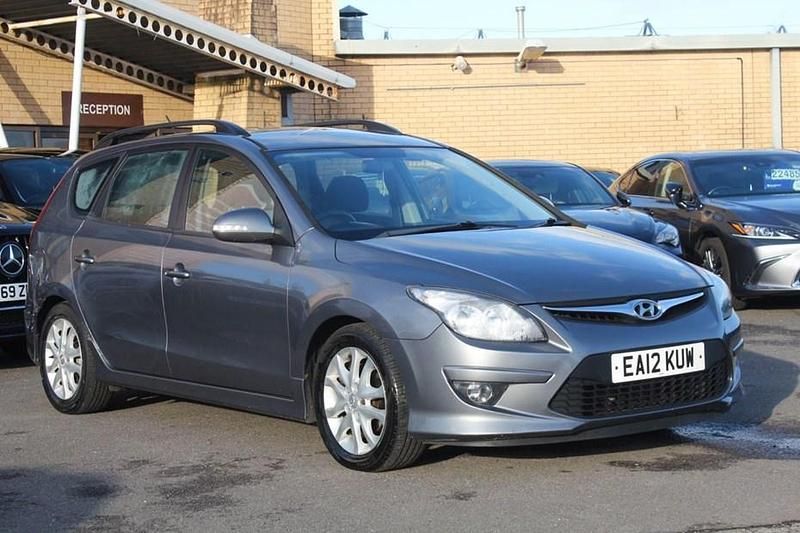 Grey Used 2012 Hyundai i30 Comfort Estate | £2,385 (Super price) - Image 1/1
