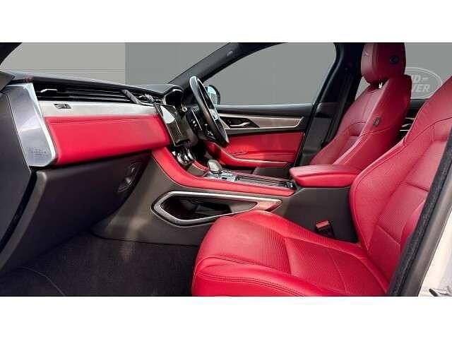 Used Jaguar F-Pace R-Dynamic 204 HP (150 kW) 2021 White SUV