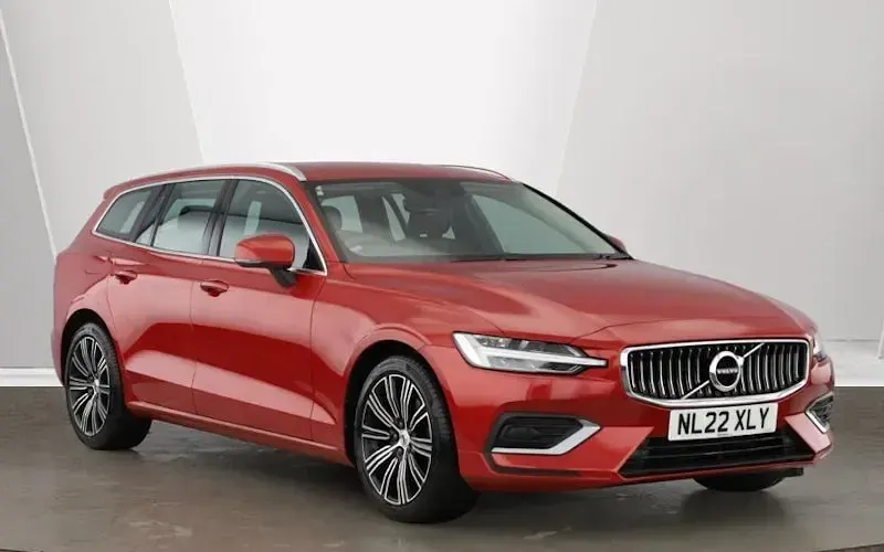Used Volvo V60 Inscription 163 HP (119 kW) 2021 Estate
