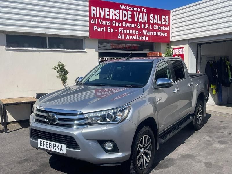Silver Used 2018 Toyota HiLux Pickup | £14,995 (Good price) - Image 1/4