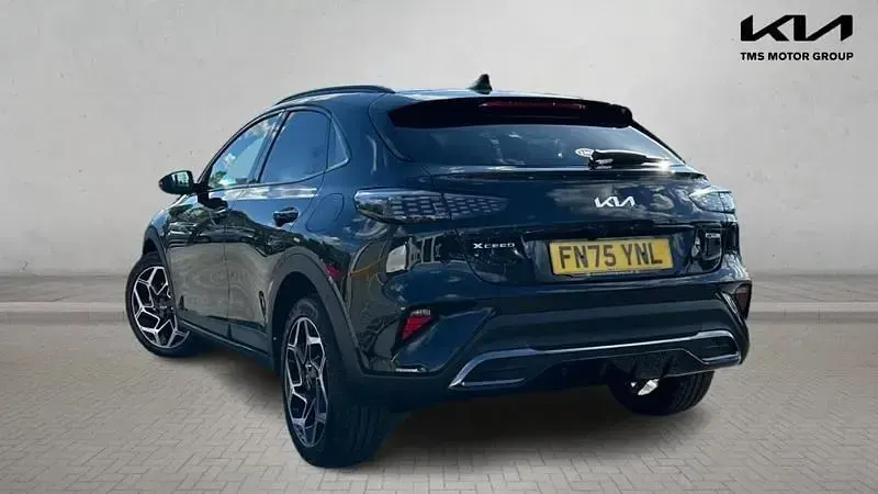 Usado Kia XCeed GT-Line 113 CV (83 kW) 2025 Negro SUV