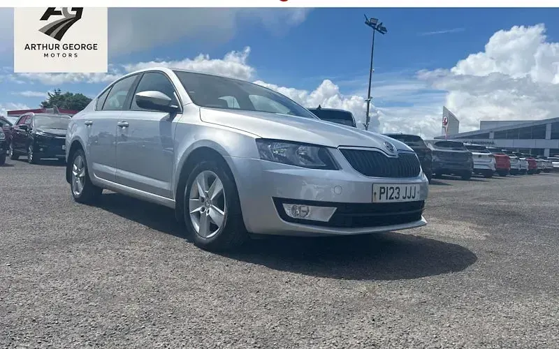 Used Skoda Octavia SE 110 HP (80 kW) 2016 Estate