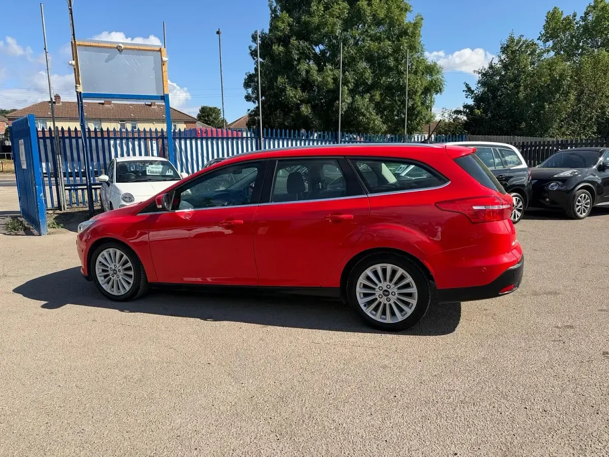 Used Ford Focus Titanium X 2018 Red Estate