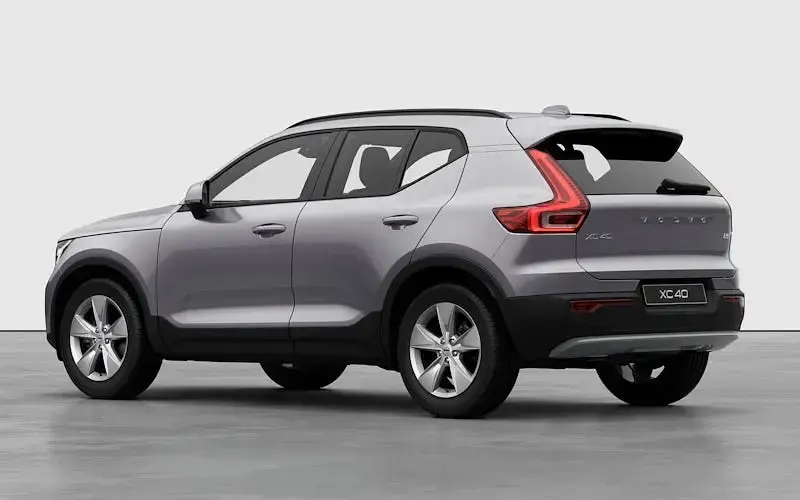 New Volvo XC40 Core 163 HP (119 kW) 2026 Aurora silver SUV