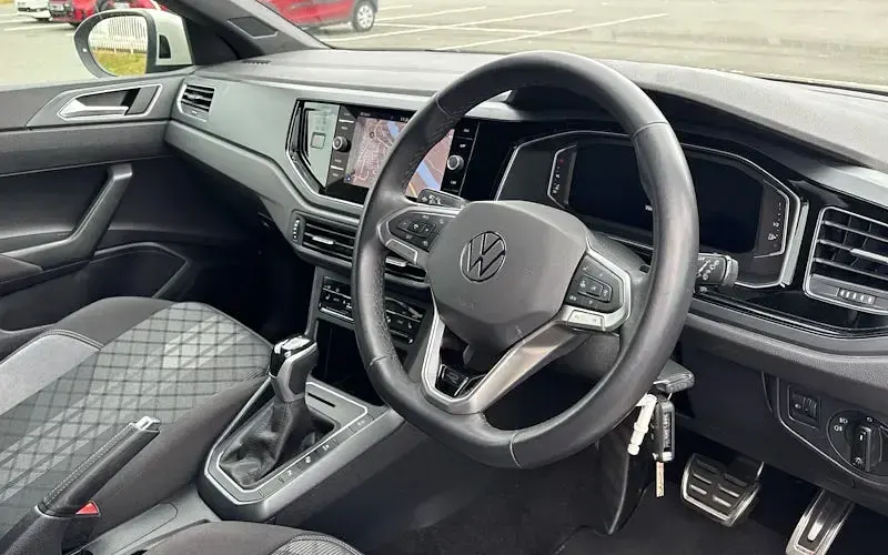 Used VW Taigo R-line 110 HP (80 kW) 2023 Grey SUV