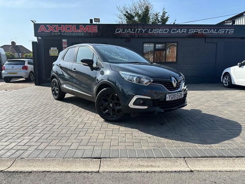 Used Renault Captur Iconic 90 HP (66 kW) 2019 Blue/black SUV