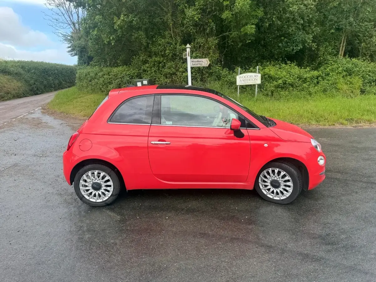 Used Fiat 500 Lounge 69 HP (50 kW) 2018 Pink Hatchback