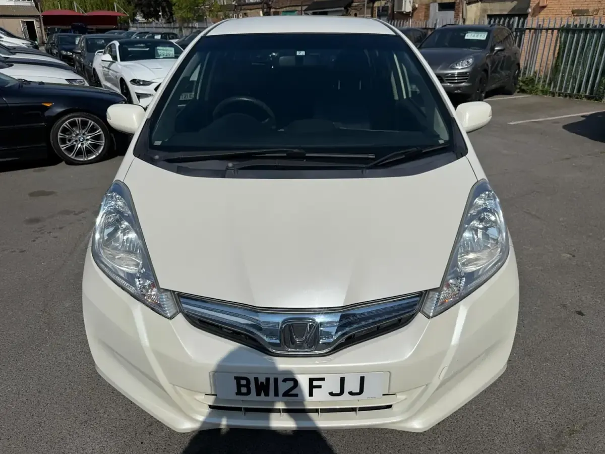 Usado Honda Jazz Hybrid 102 HP (75 kW) 2023 Branco Citadino
