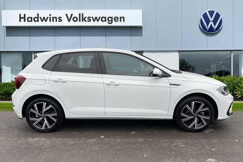 Used VW Polo R-line 110 HP (80 kW) 2024 White Hatchback