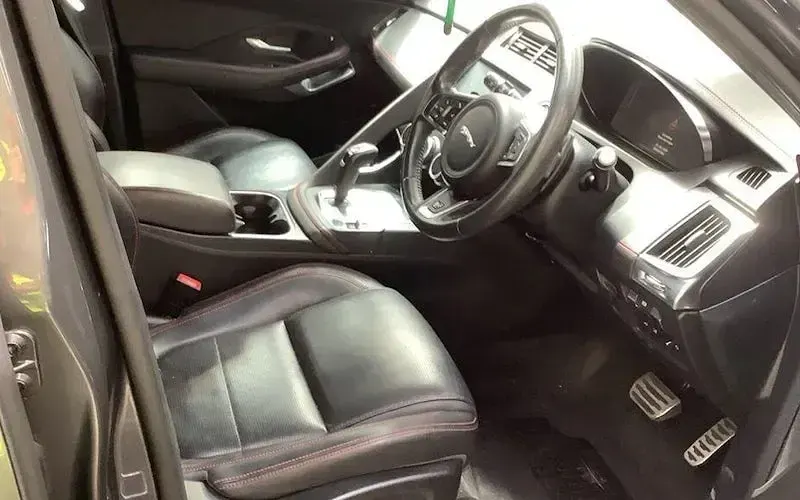 Used Jaguar E-Pace Chequered Flag 180 HP (132 kW) 2020 Grey SUV