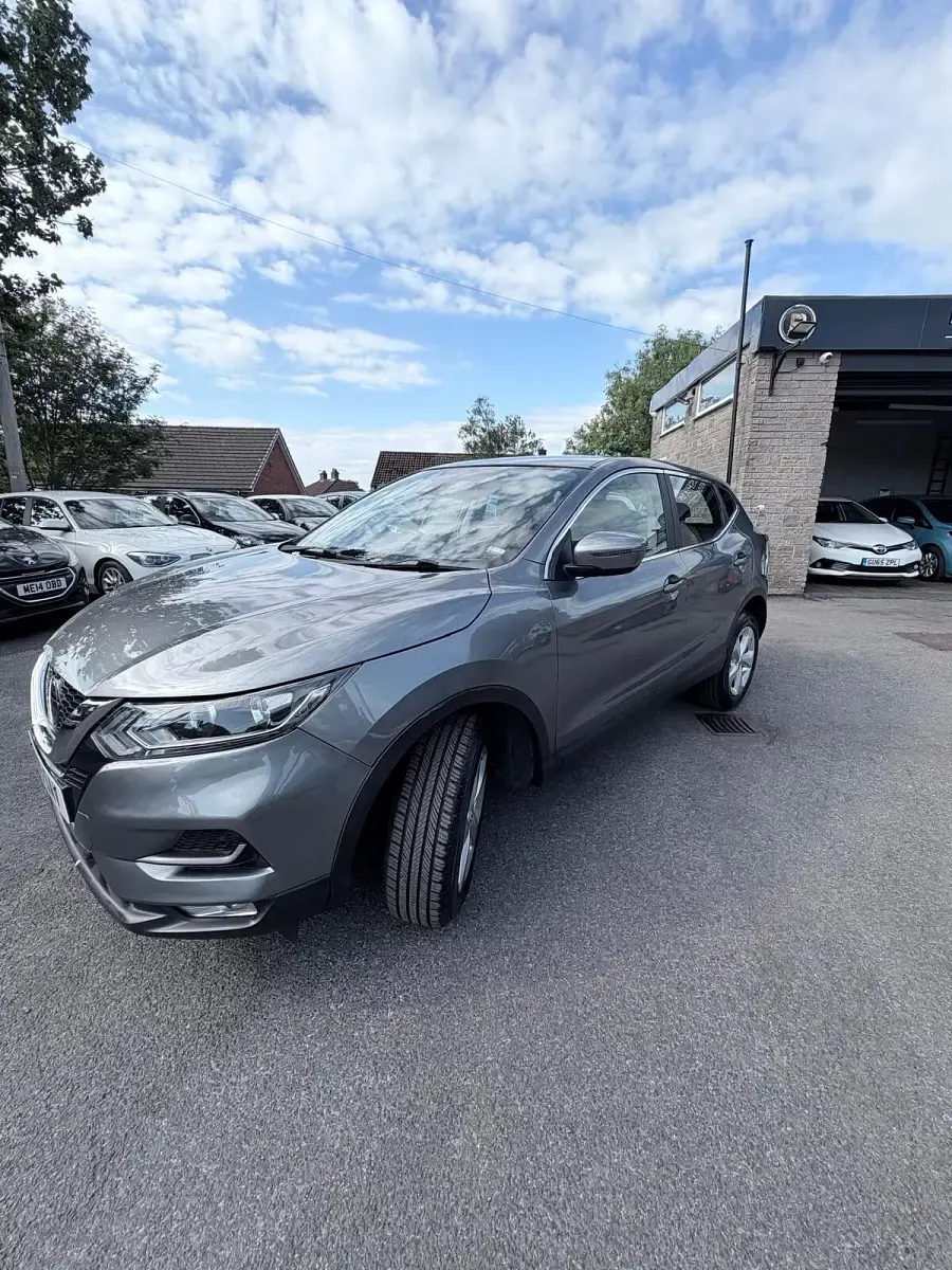 Used Nissan Qashqai Acenta Premium 2019 Grey SUV