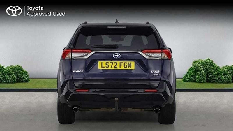 Used Toyota RAV4 Hybrid 301 HP (221 kW) 2022 Other SUV
